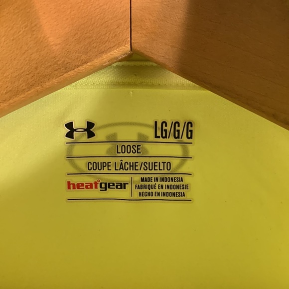 Under Armour (L) - Picture 7 of 13